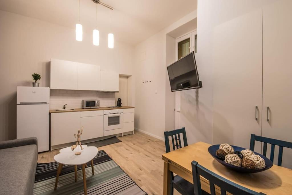 A+ Budapest Central Dob Street Apartment Exterior photo